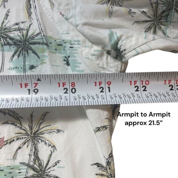 Free Planet Mens White SS Button Down Shirt Island Palm Trees Flag Aloha Medium - Picture 7 of 12